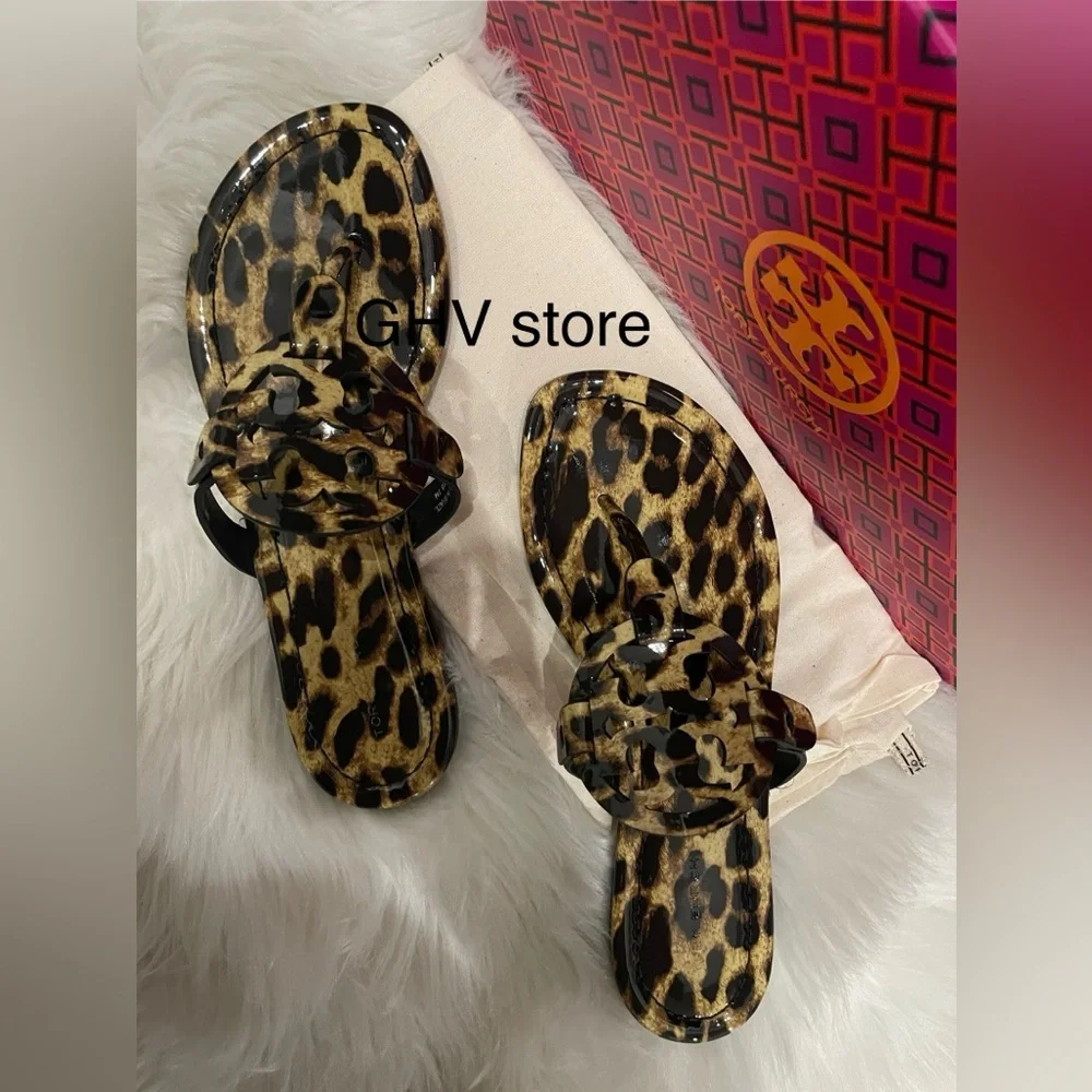 Tory Burch Women's Leopard Print miller - Picture 1 of 6